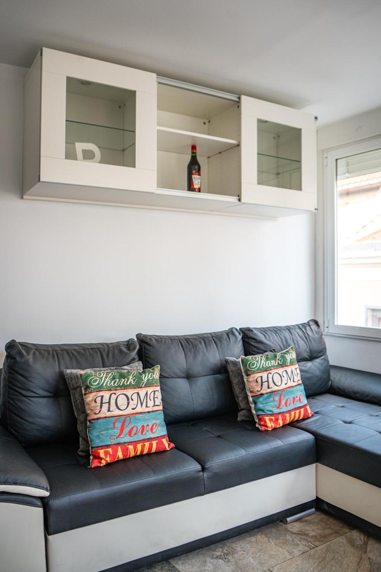 Centrico Atico En Madrid By Bebalmy Apartment Екстериор снимка