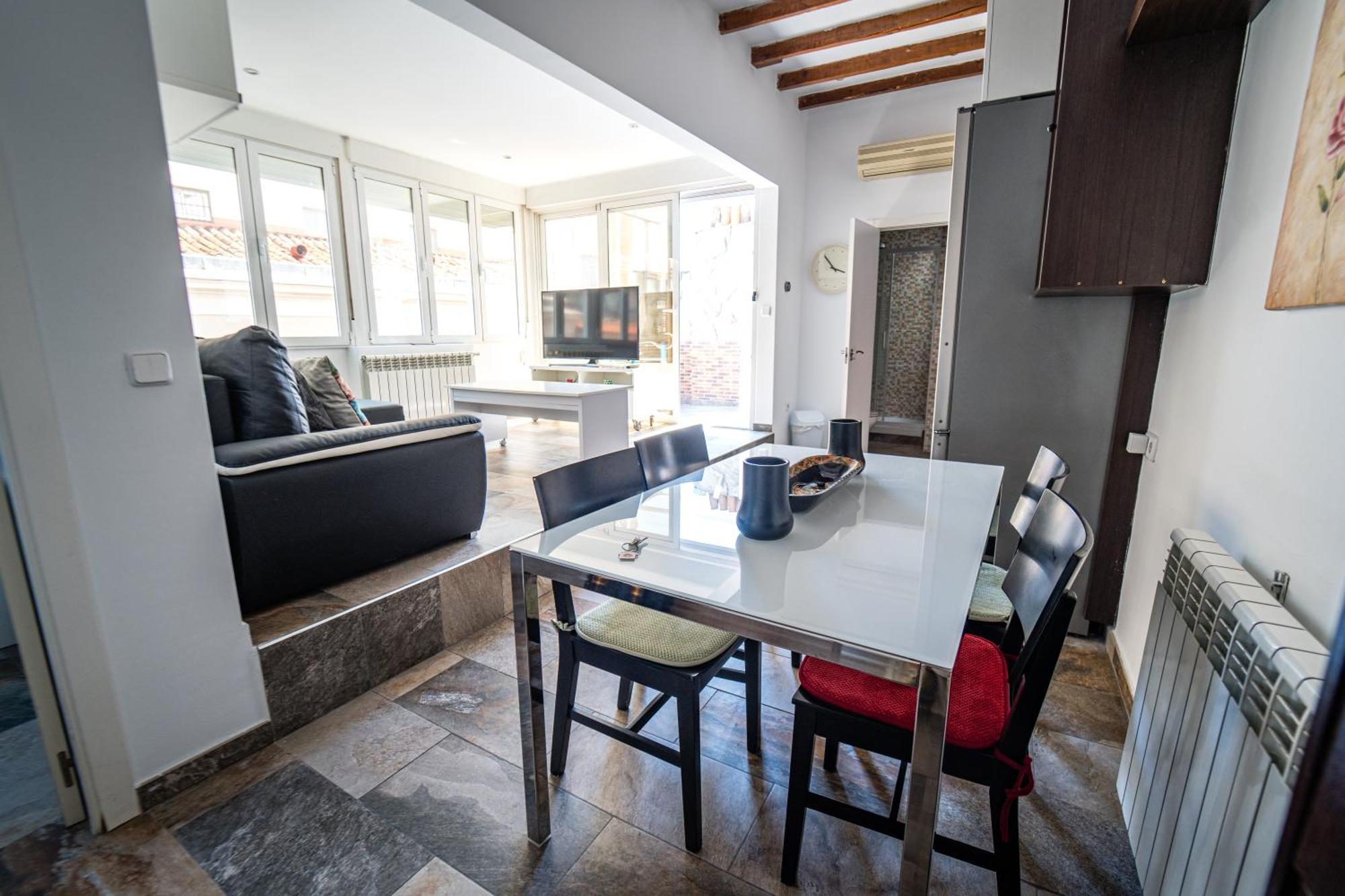 Centrico Atico En Madrid By Bebalmy Apartment Екстериор снимка